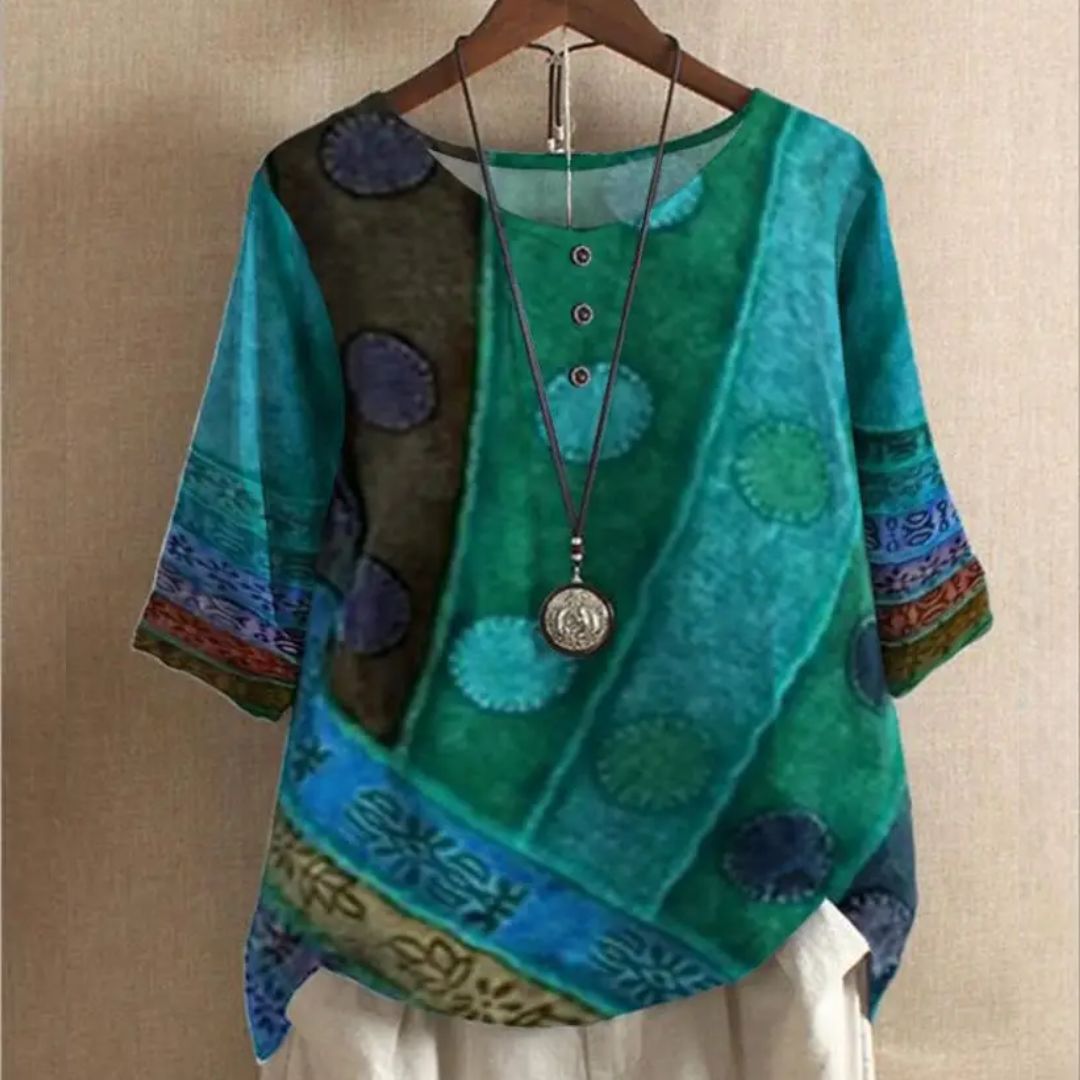 TS | Vintage and eye-catching shirt