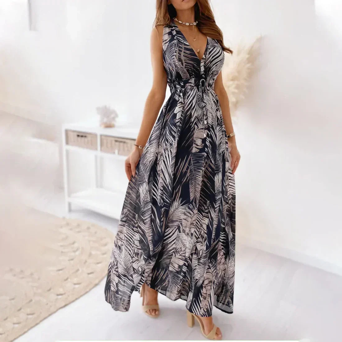 LM | Elegant and stylish midi dress