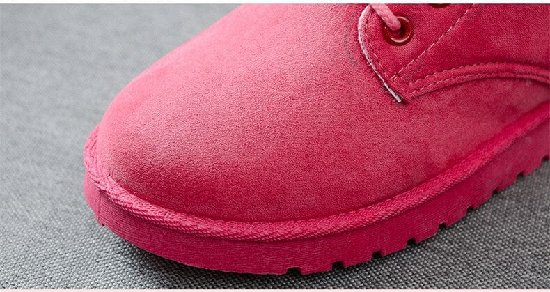 LM | Snow white lace-up ankle boots