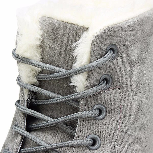 LM | Snow white lace-up ankle boots