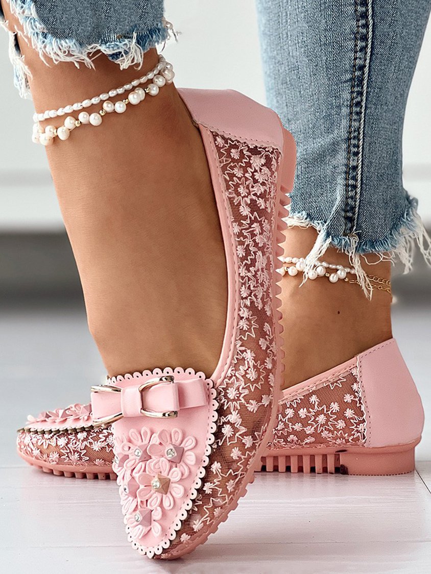 TS | Elegant, floral flats