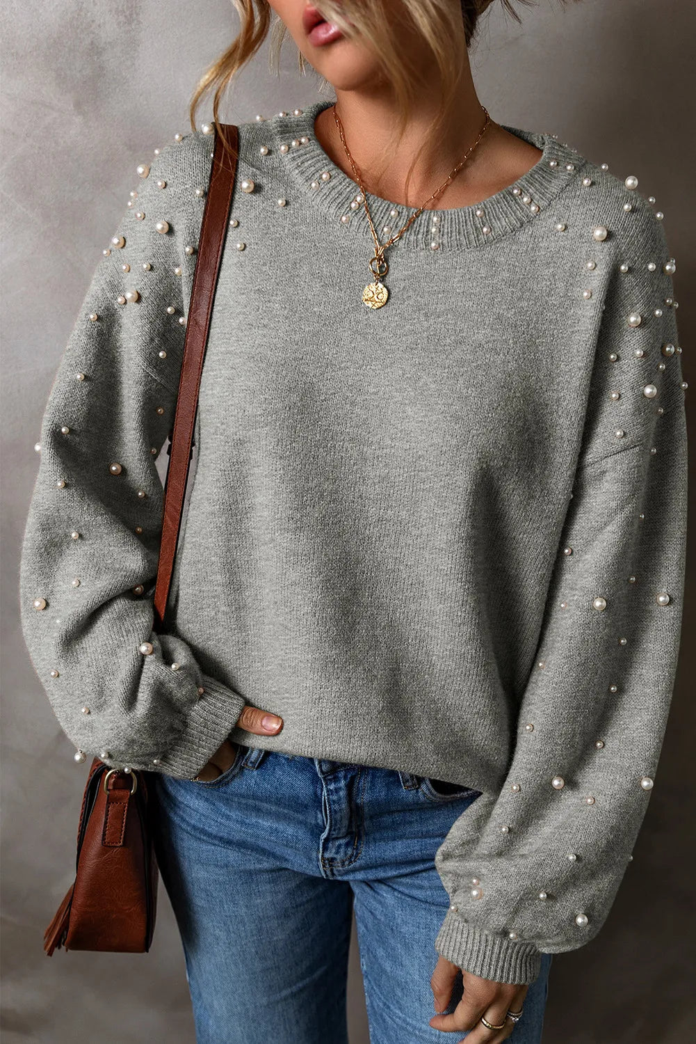 TS | Fashionable and effortless winter sweater