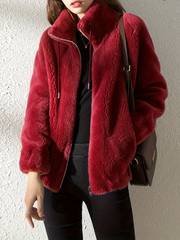 LM | Uncomplicated and chic winter coat