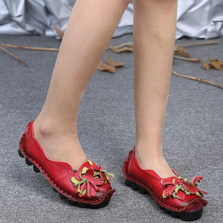 TS | Glamorous casual shoes with floral detail