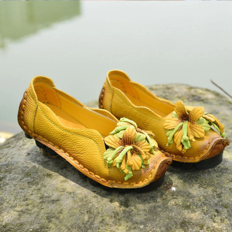 TS | Glamorous casual shoes with floral detail