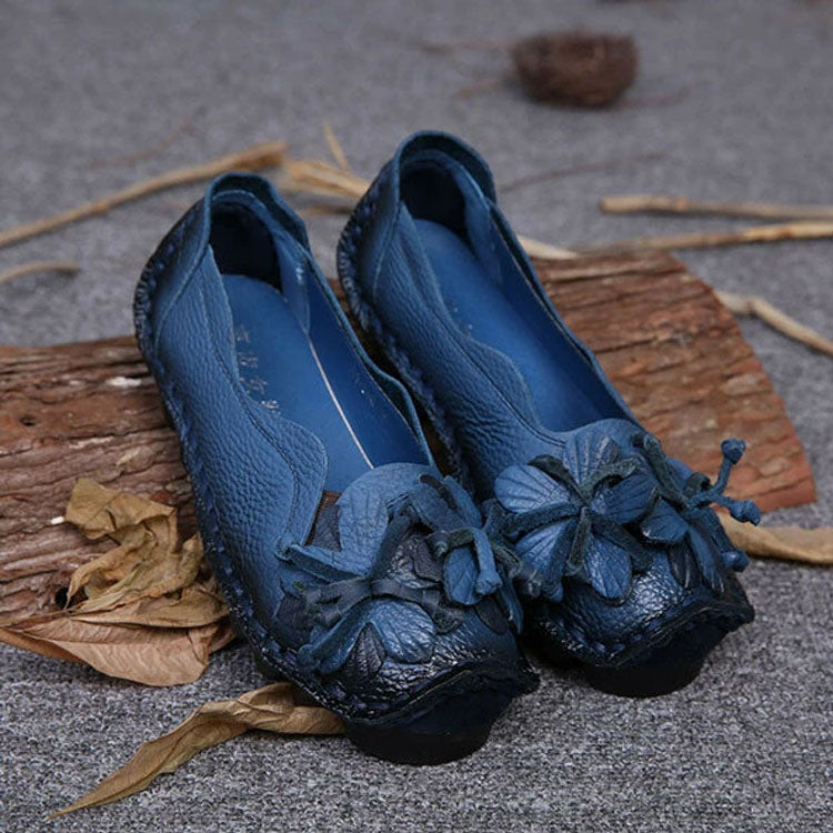 TS | Glamorous casual shoes with floral detail