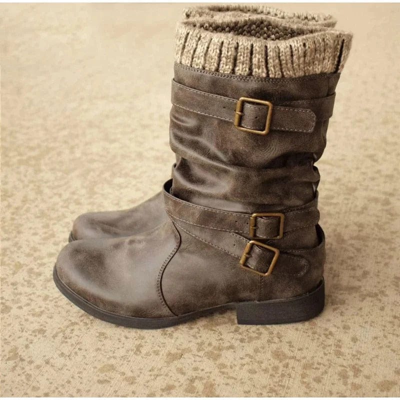 LM | Retro knitted boots up to the middle of the calf