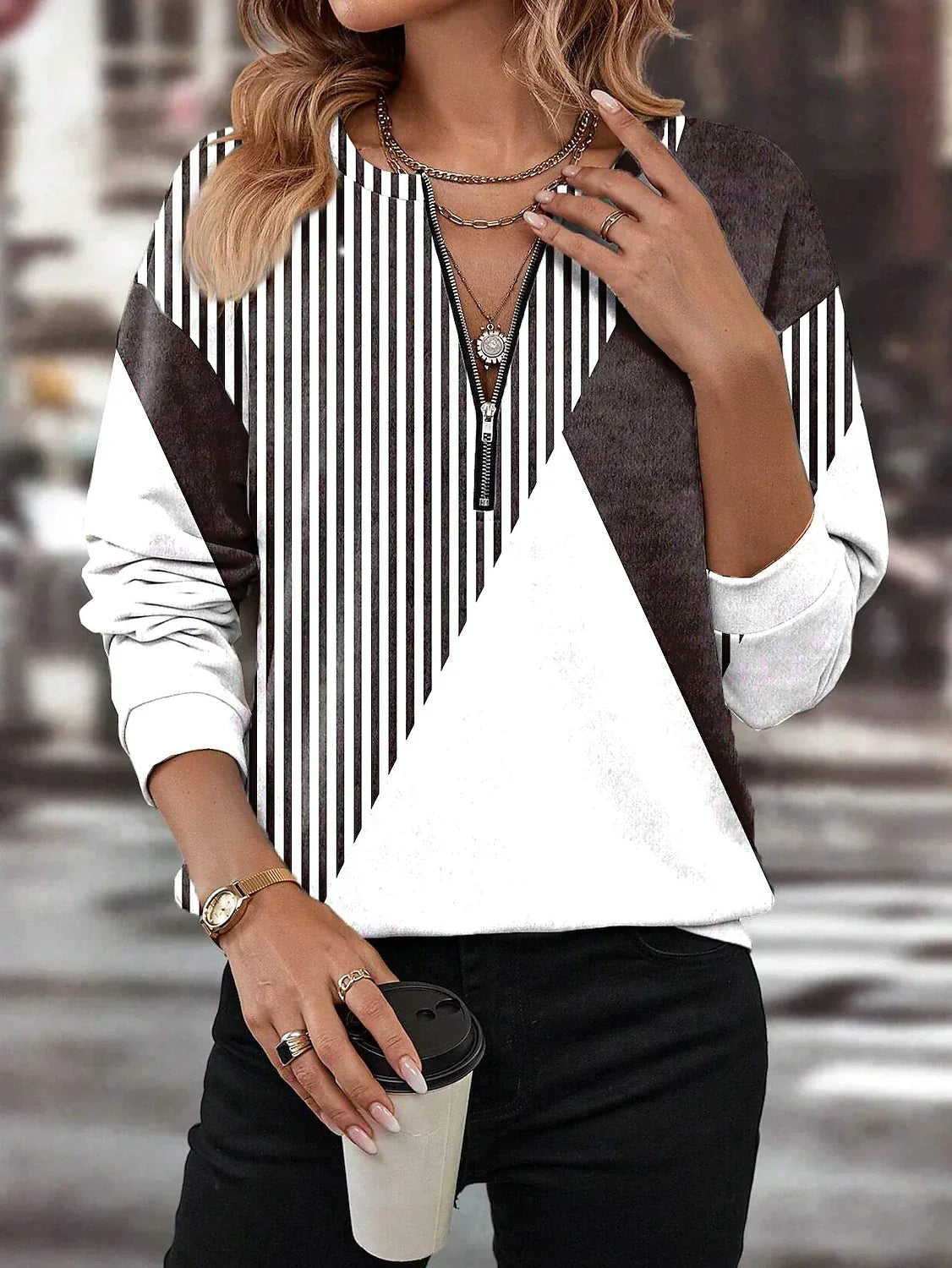TS | Modern and versatile shirt