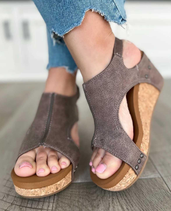 LD | Vintage-geïnspireerde en lichte sandalen