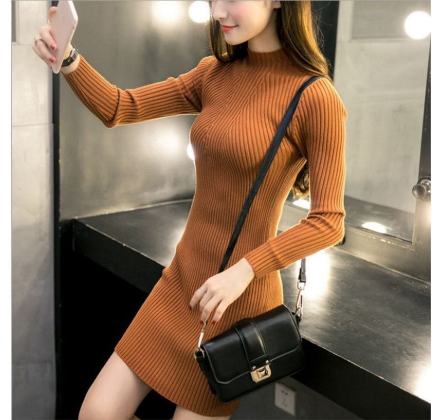 LM | Knitted mini dress with turtleneck