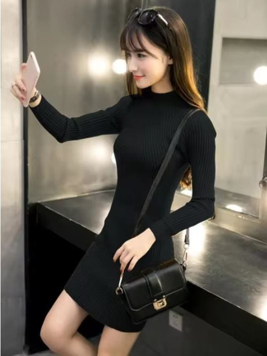 LM | Knitted mini dress with turtleneck