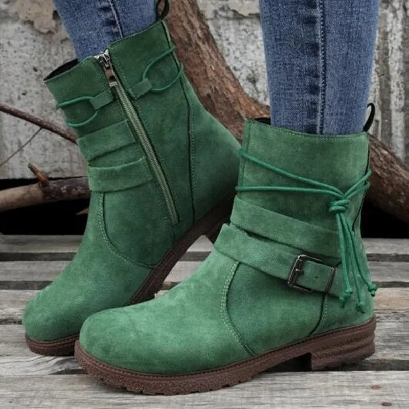 LM | Vintage ankle boots with buckles