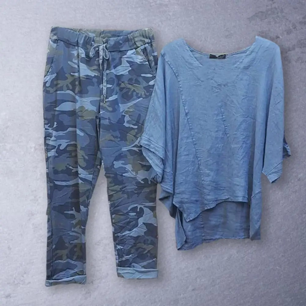 LM | Set of trousers and blouse with round neckline