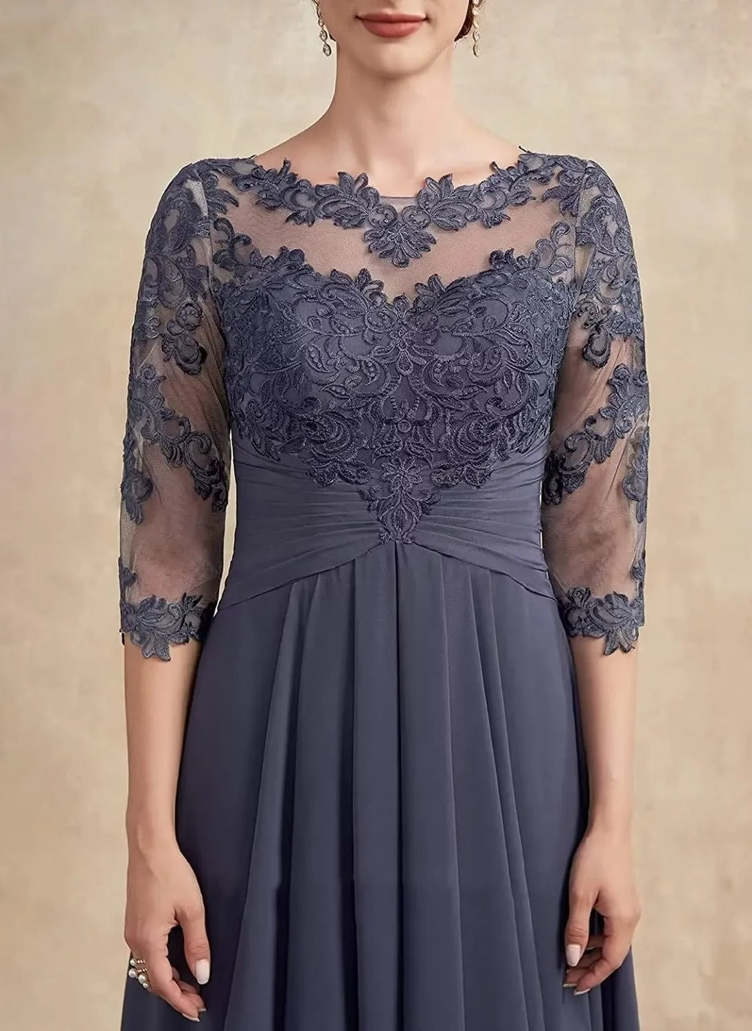 LD | Chiffon maxi jurk met transparante mouwen in midi lengte