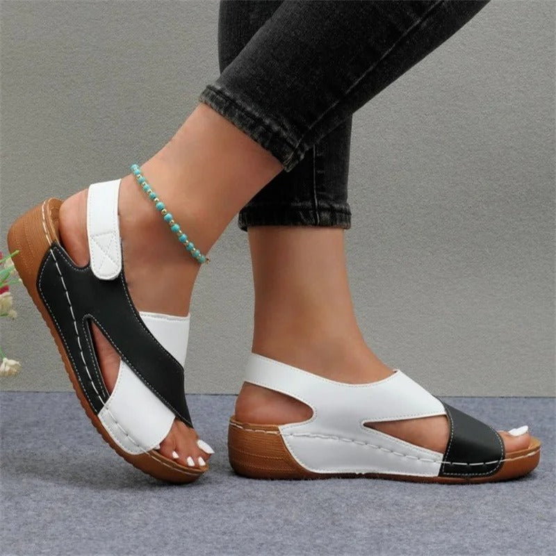 LM | Elegant wedge sandal
