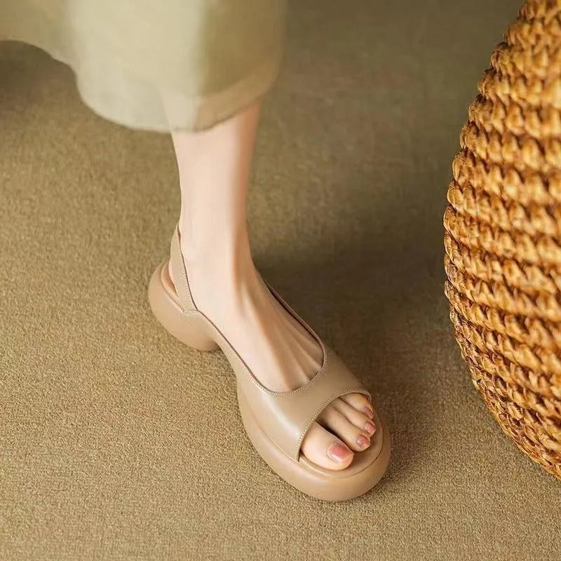 LM | Sandals with open toe