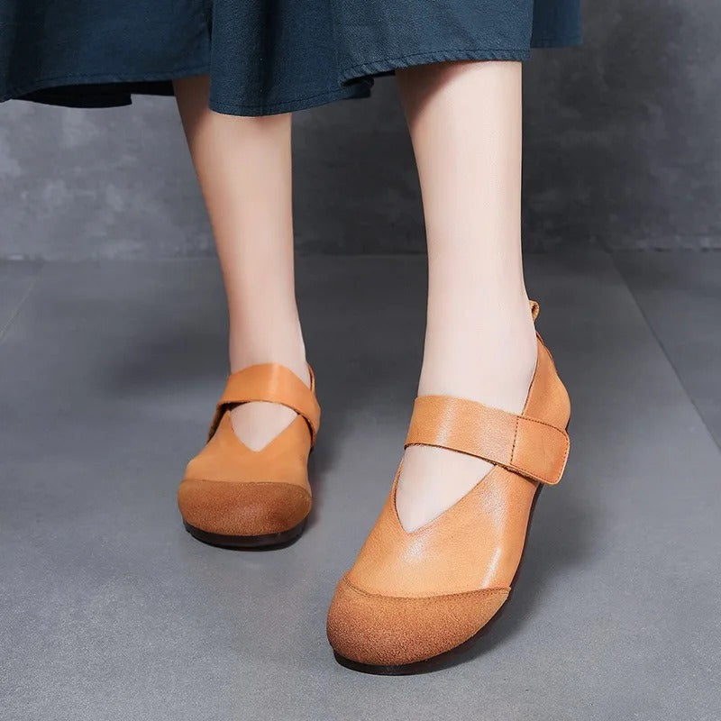 LM | Supportive and trendy orthopaedic shoes