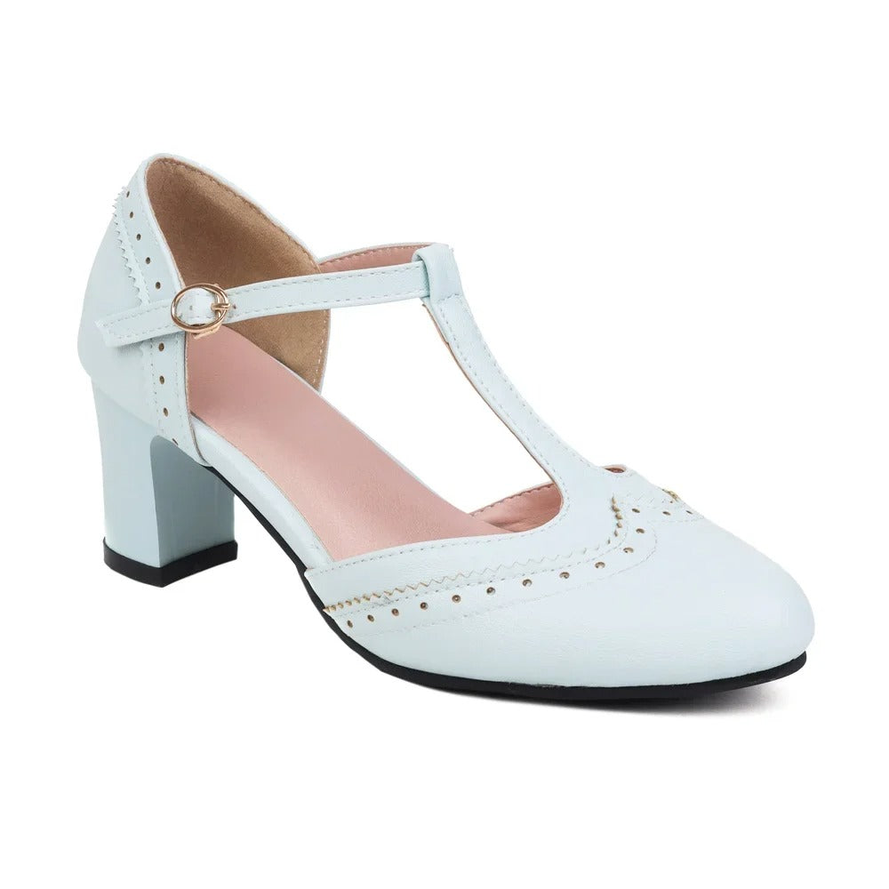LM | Vintage T-strap heels