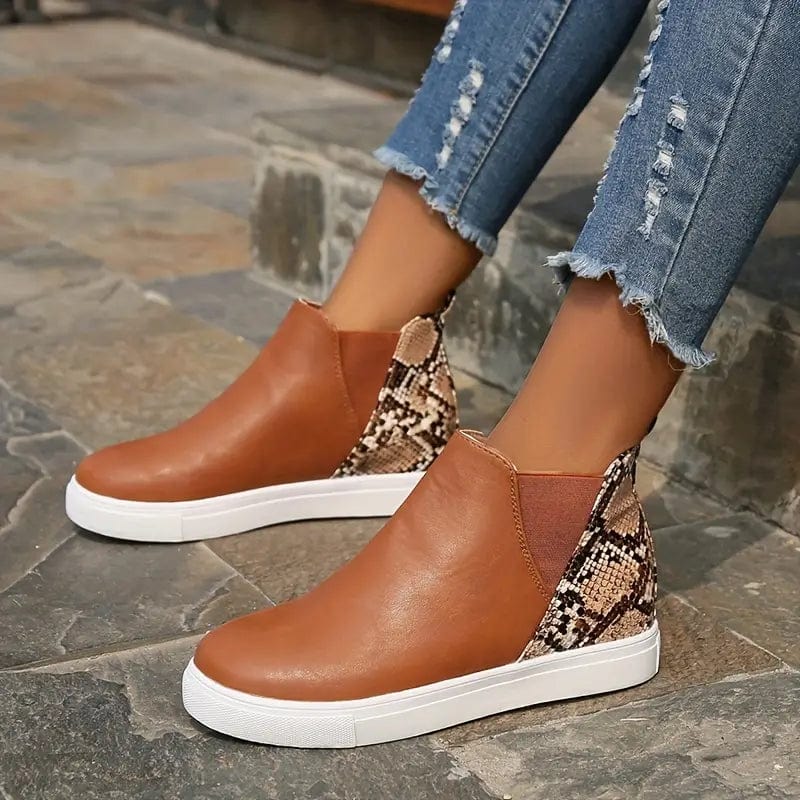 LM | Women's boots with snakeskin pattern