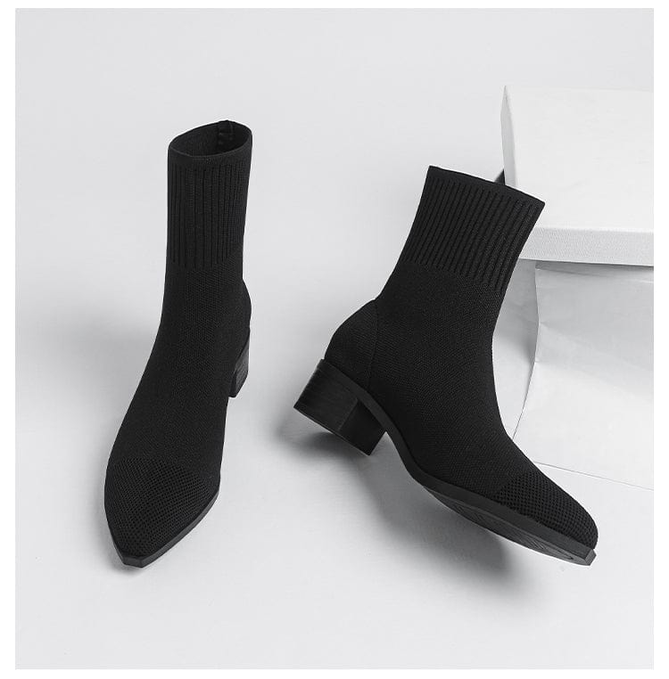 LM | Non-slip knitted boots with rubber sole 2024