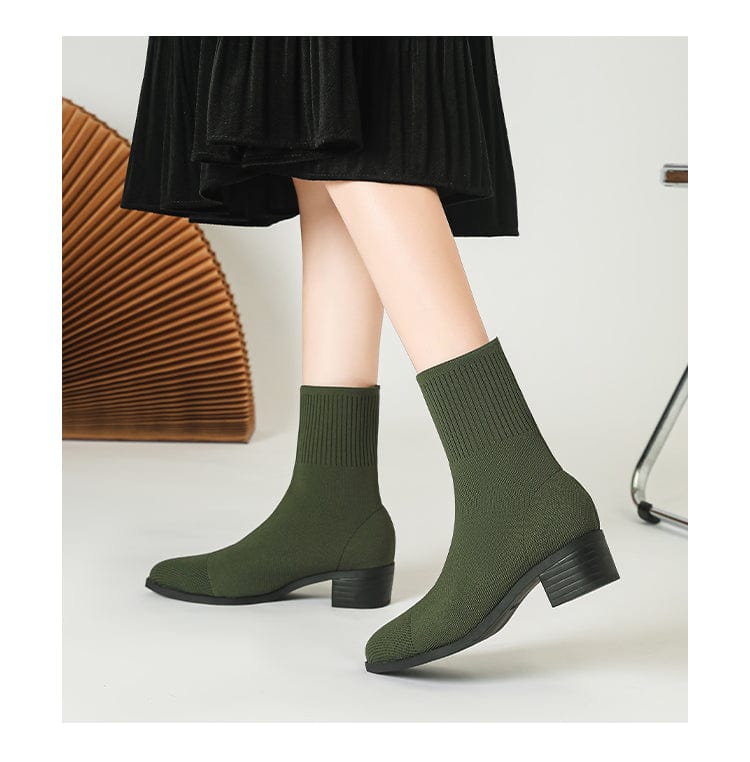 LM | Non-slip knitted boots with rubber sole 2024