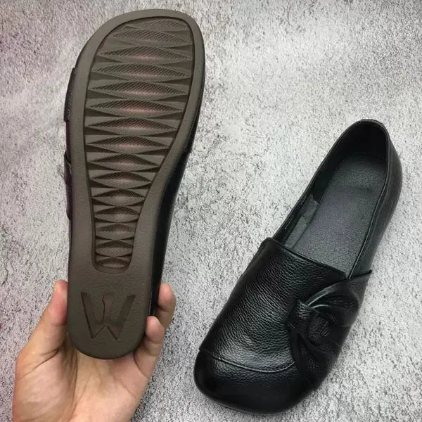 TS | Soft leather loafers with knot detail