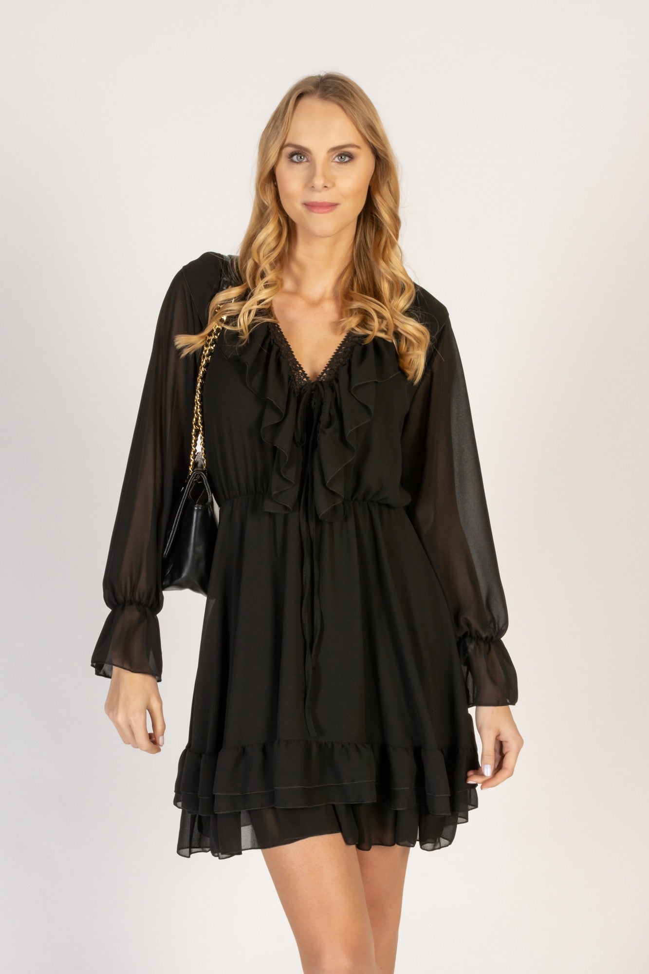 LM | Elegant mini dress with V-neckline