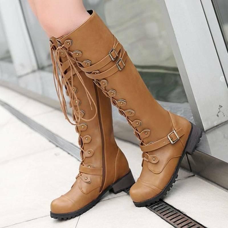 LM | Women's boots in Roman style with lacing up to the knee and platform soles
