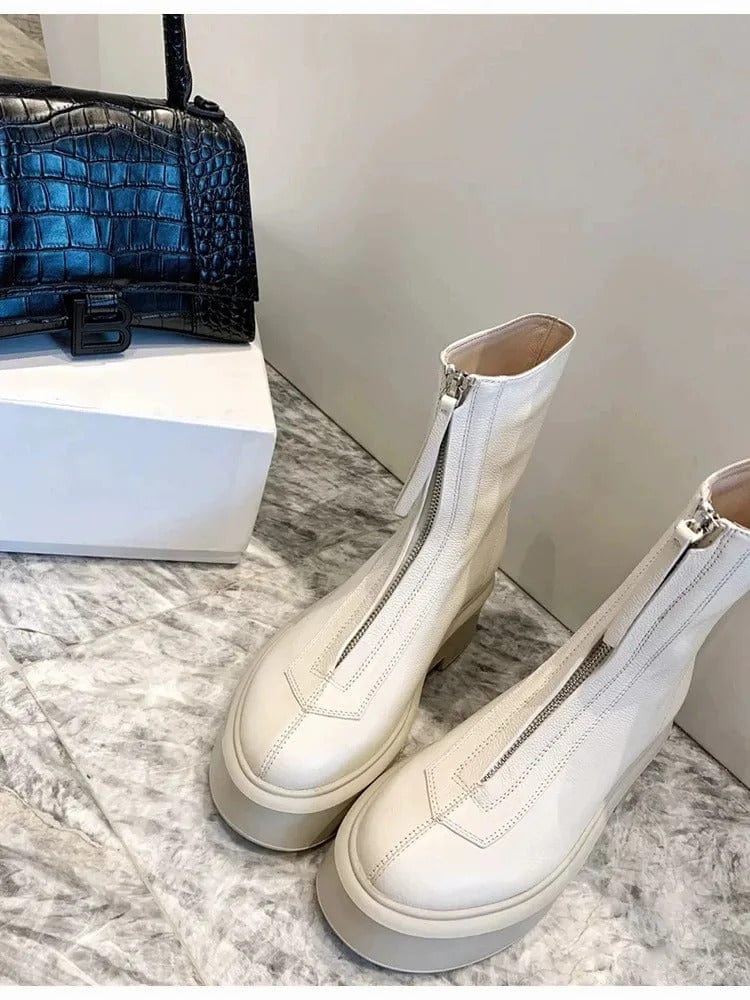 LM | Leather ankle boots