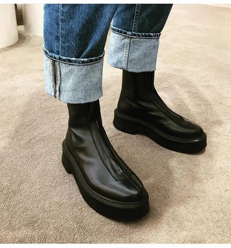 LM | Leather ankle boots