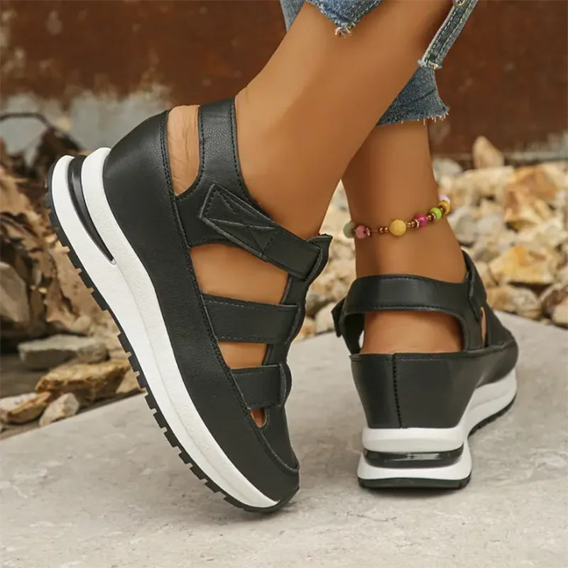 LD | sandalen met gesloten teen