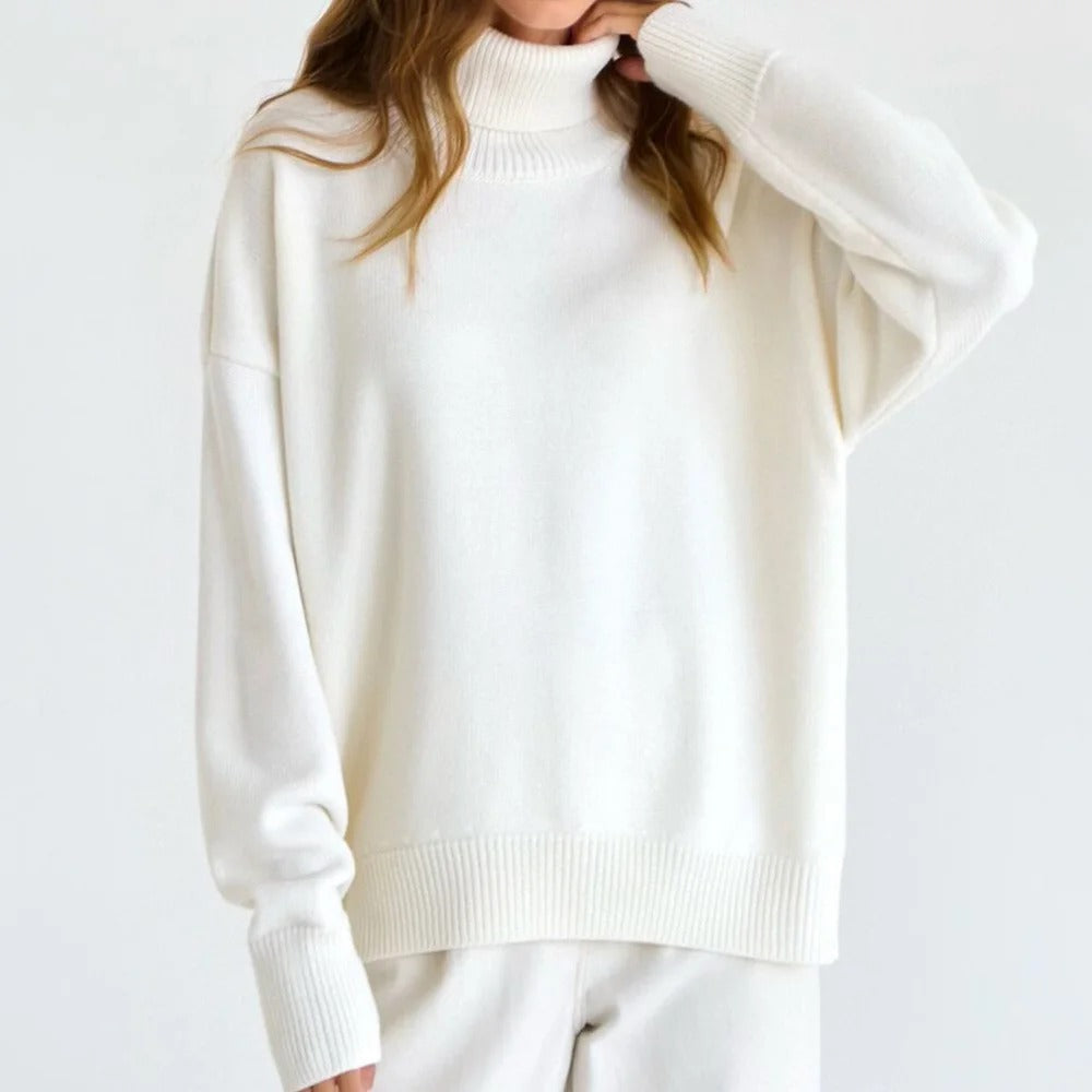 LM | Fashionable and effortless winter sweater
