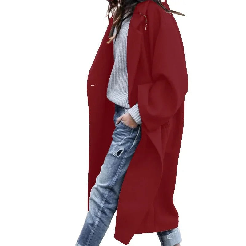 LM | Elegant coat with oversized lapels