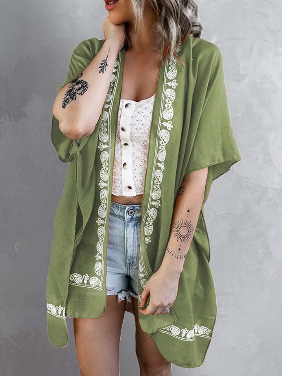LM | Fashionable and minimalist cardigan