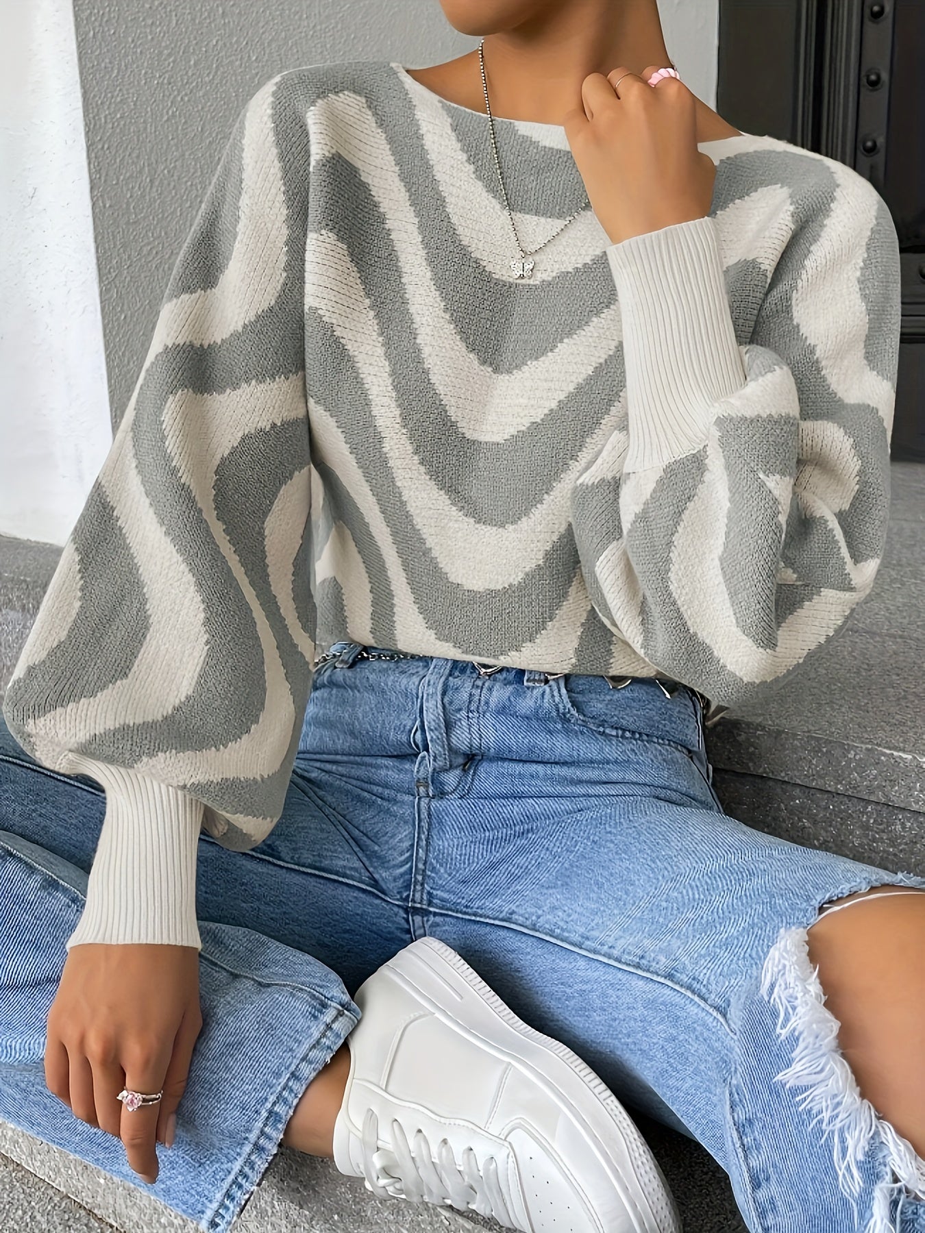LM | Timeless and stylish winter sweater