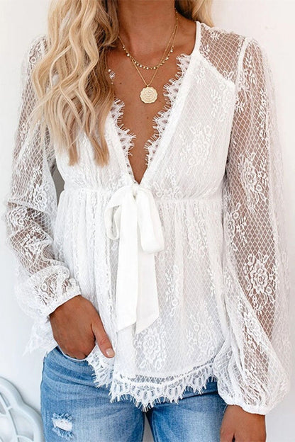 LM | Effortless and elegant blouse