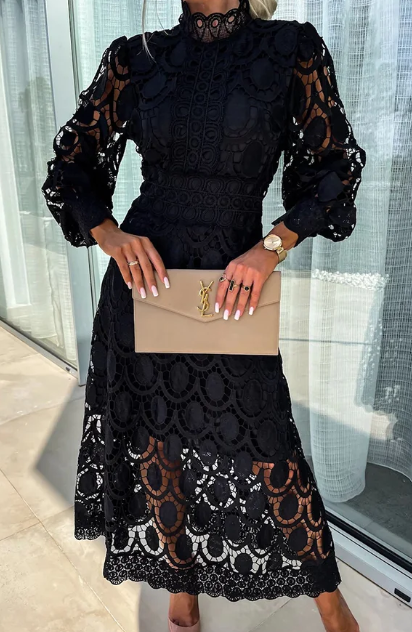 LM | Romantic, sensual and elegant midi dress