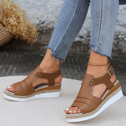 LM | Elegant and fresh sandals