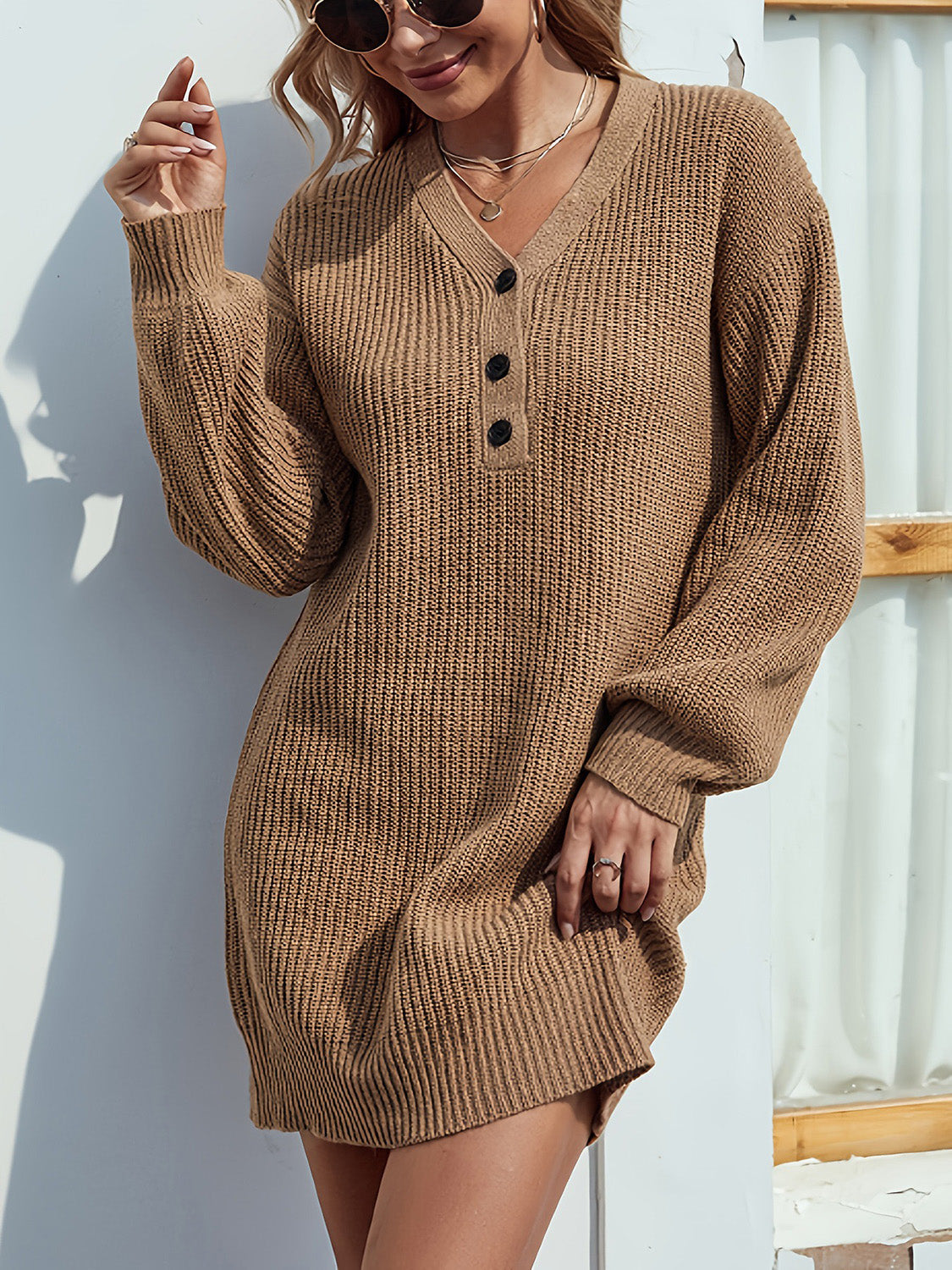 LM | Camel Caramel-colored mini sweater dress with V-neck and dropped shoulders for women