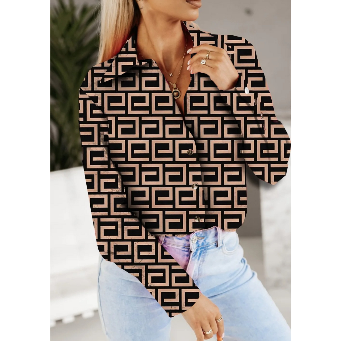 LM | Simple and stylish winter blouse
