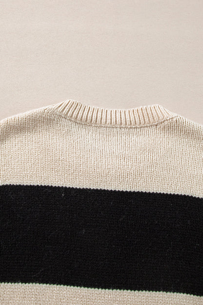TS | Modern and fashionable winter sweater