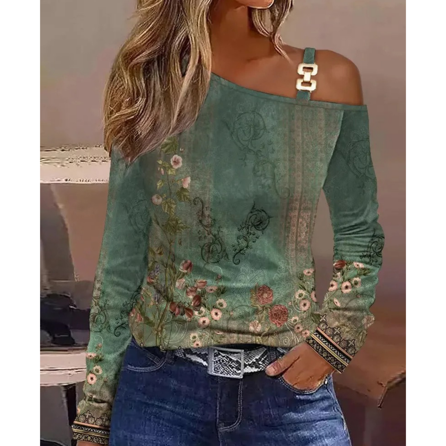 LM | Classic and elegant winter blouse
