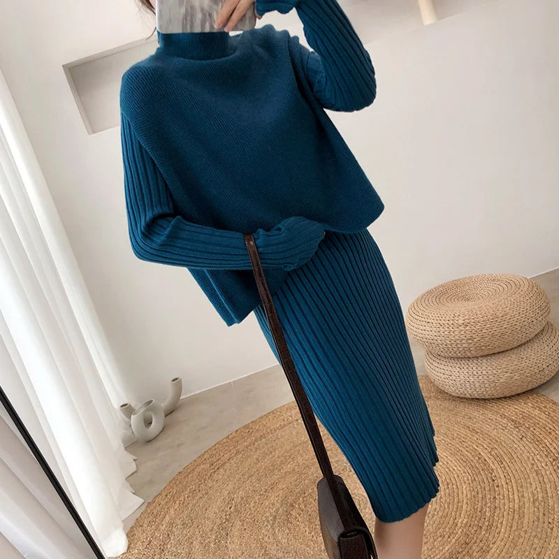 LM | Two-piece dress with slit knitted sweater