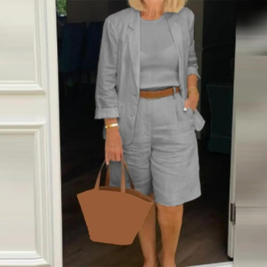 TS | Luxurious blazer and shorts ensemble for women