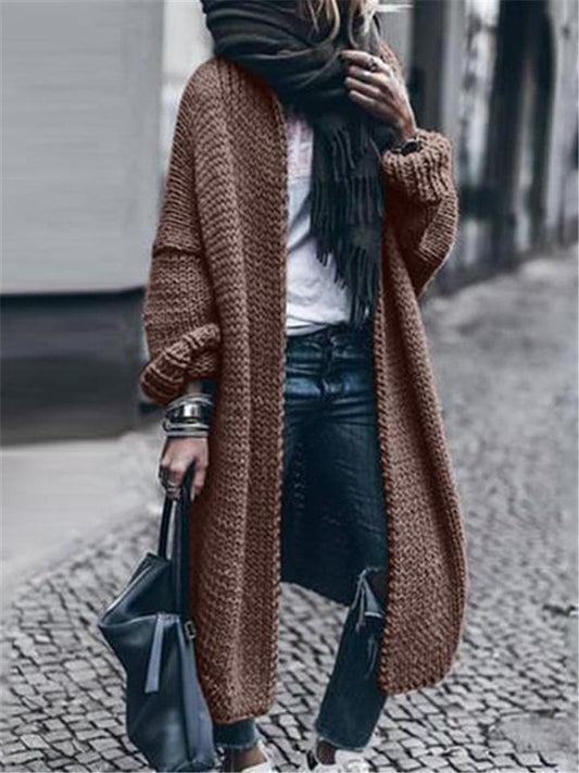 LM | Uncomplicated and chic winter coat
