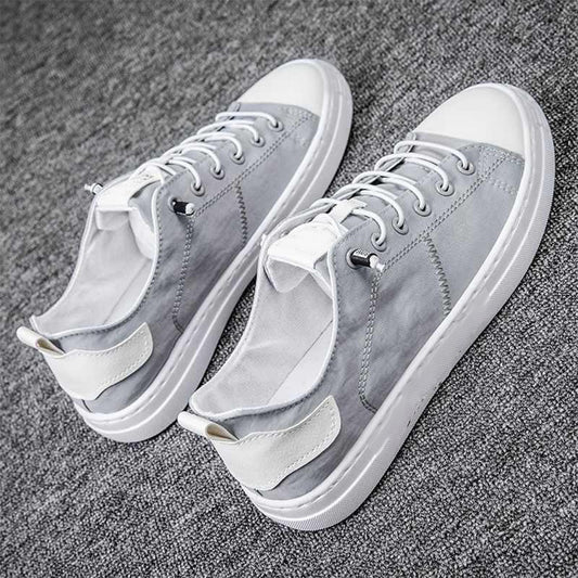 LM | Relaxed and fresh sneakers
