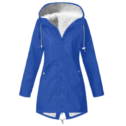 LM | Uncomplicated and chic winter coat