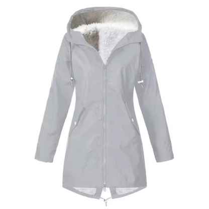 LM | Uncomplicated and chic winter coat