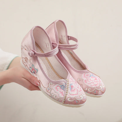 TS | Elegant embroidered wedge shoes