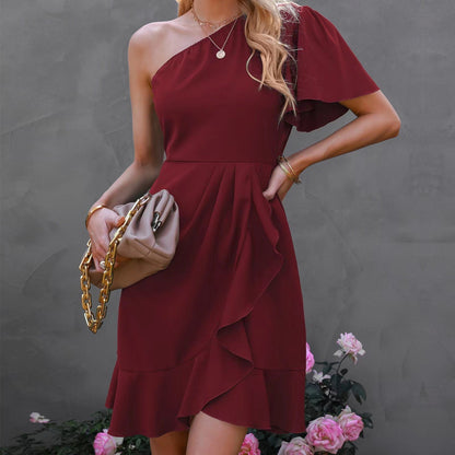 LM | Elegant mini dress with one shoulder section